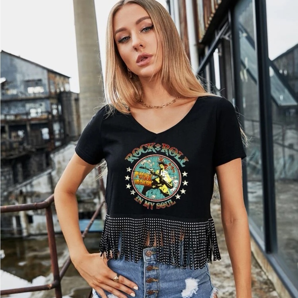 SHEIN Rock & Roll In My Soul Fringe Graphic Crop Tee‎ Black V-Neck Top Large
